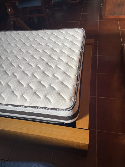 Cama solteiro com colchao
