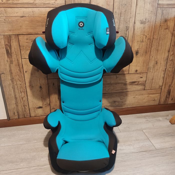 Дитяче автокрісло kiddy