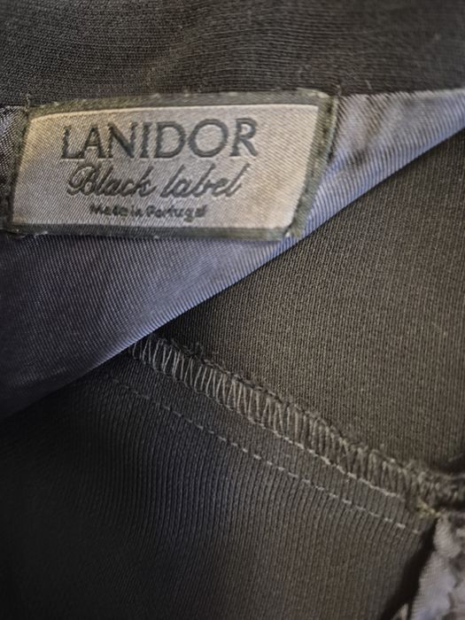 Vestido azul escuro da Lanidor .