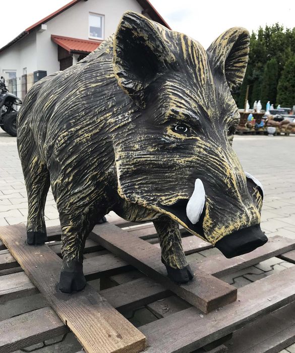 Figura ogrodowa z betonu dzik, figura dzik, duża figura dekoracyjna