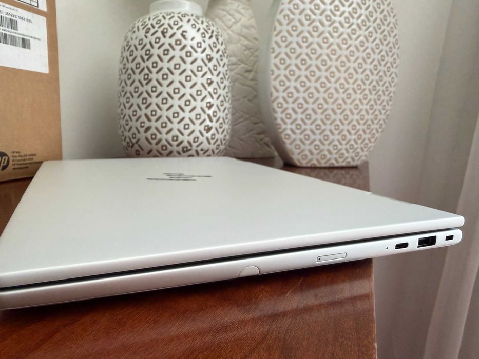 HP Elitebook 8 Flip G2i 13 AI|Hibrido x360|Ultra 7-365|WIFI 7|Placa 5G
