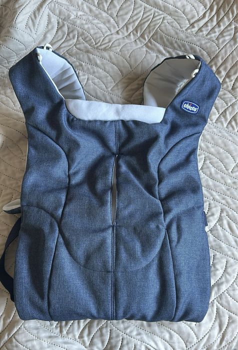 Marsupio/porta bebés novo na caixa chicco ate 15kg