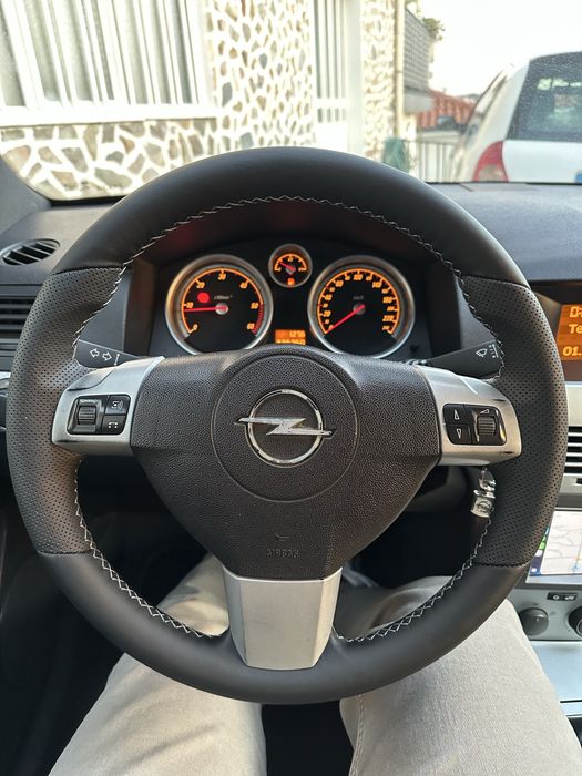 Opel astra 1.3 GTC