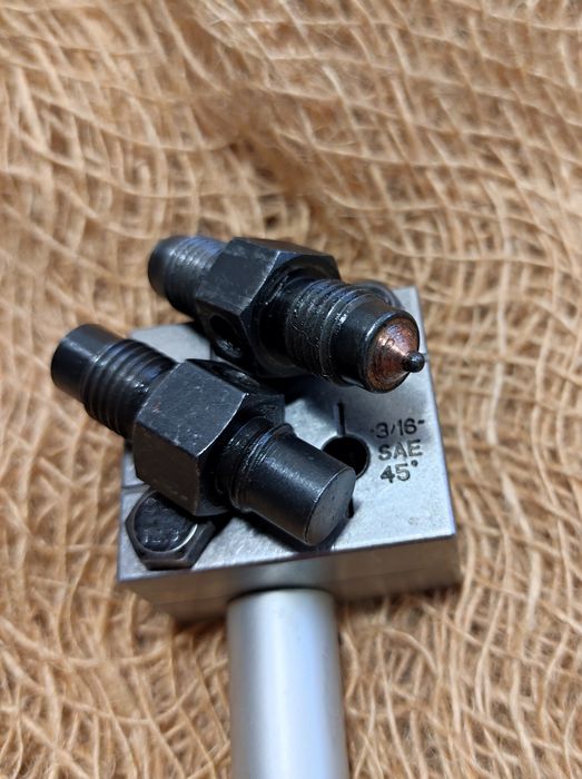 Профессиональная розвальцовка тормозных трубок для Автосервиса