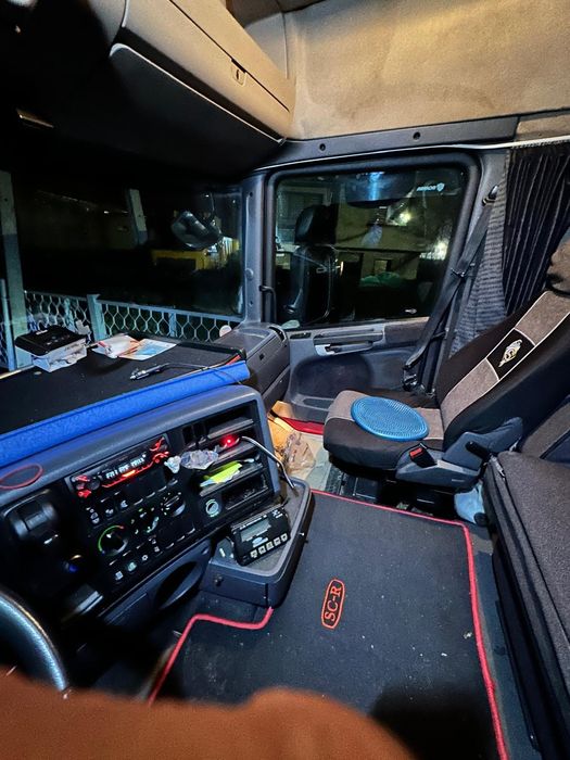 Scania R420 chłodnia Schmitz