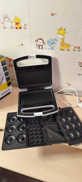 Бутербродниця 5 в 1 Мультимейкер