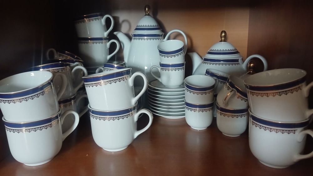 Conjunto de café e cha 12 peças cada
