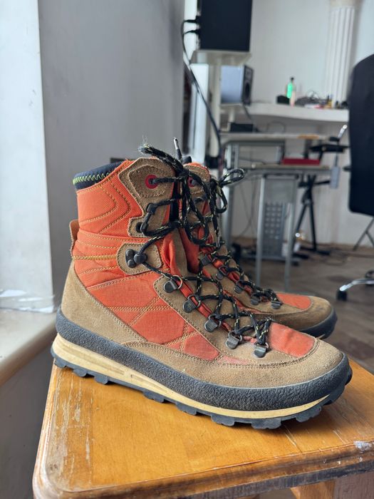 Зимові черевики унісекс 41 розмір