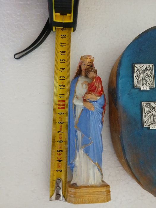 Płaskorzeźba "Droga krzyżowa"+figurka Maryi