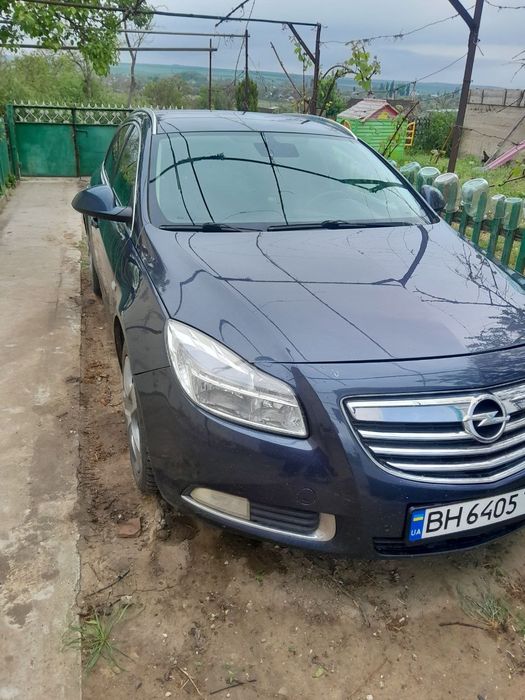 Автомобіль Opel Insignia