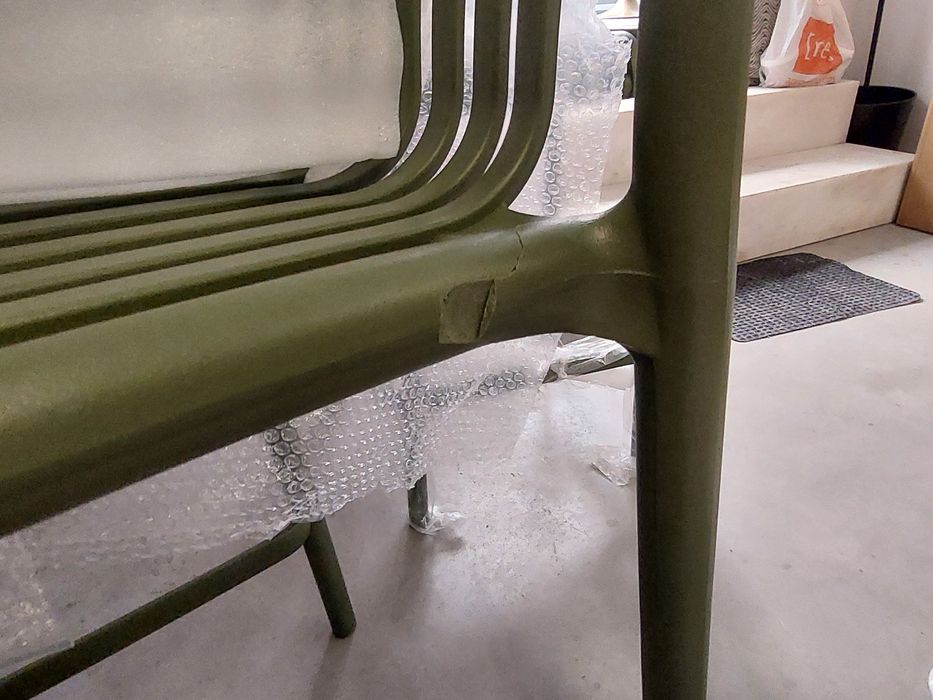Pack de 2 bancos altos 65 cm empilháveis em polipropileno verde pesto Wendell