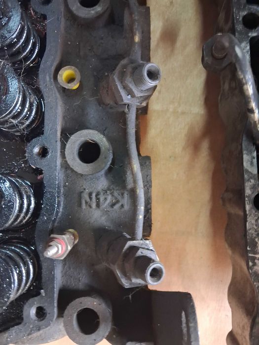 Silnik Mitsubishi K4N Silnik Weidemann Cat 305 silnik Caterpillar przewód wtryskiwacza