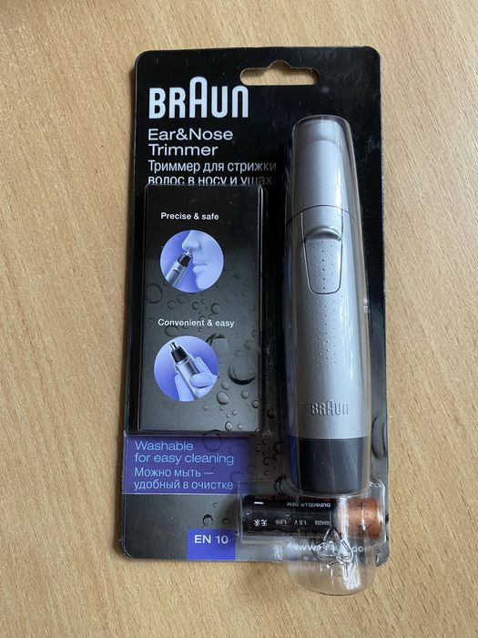 Набір електробритва Braun 3000s Series 3 + тример для носа Braun EN10