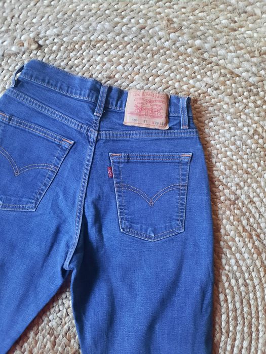 Spodnie jeansy Levis 584 wysoki stan, dzwony 28x32