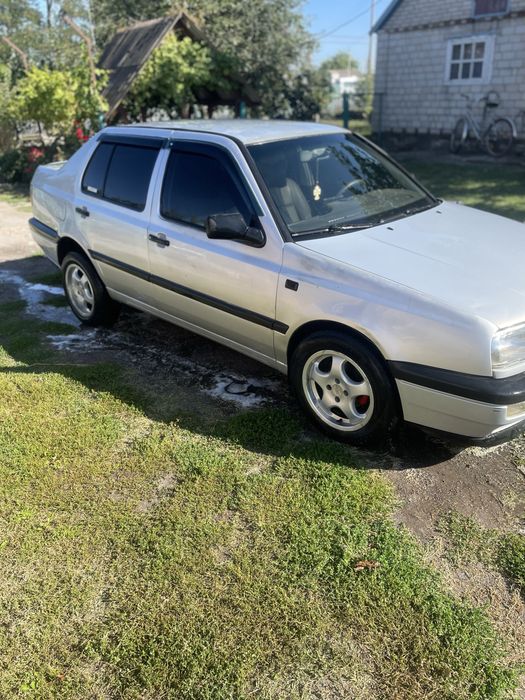 Продам Volkswagen Vento