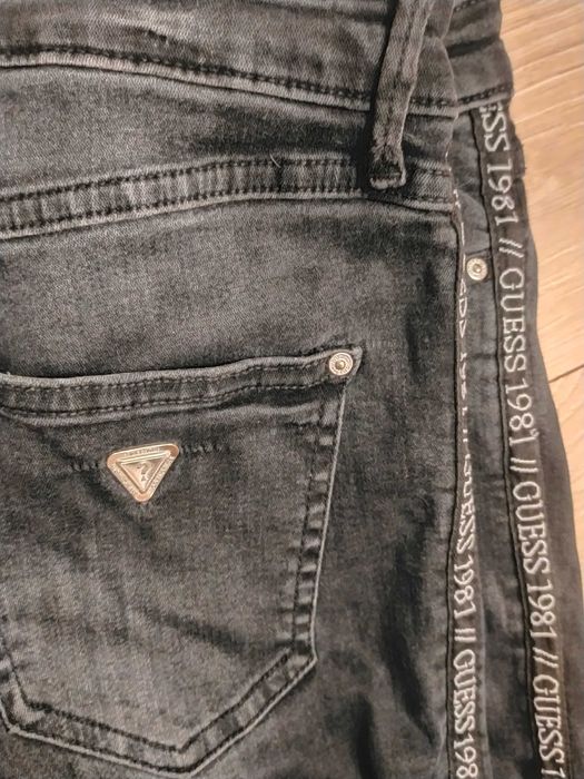 Spodnie  Guess Guess