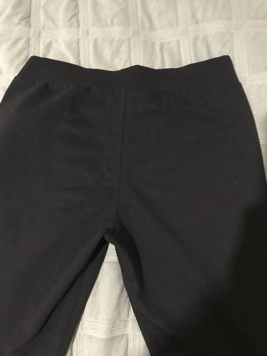 Продаю трикотажні штани темно стнього кольору по типу спортивних