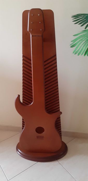 Porta Cds em Viola