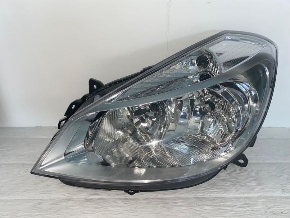Farol Esquerdo Renault Clio - 05 / 09