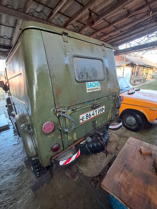 продам автомобіль  ГАЗ 69