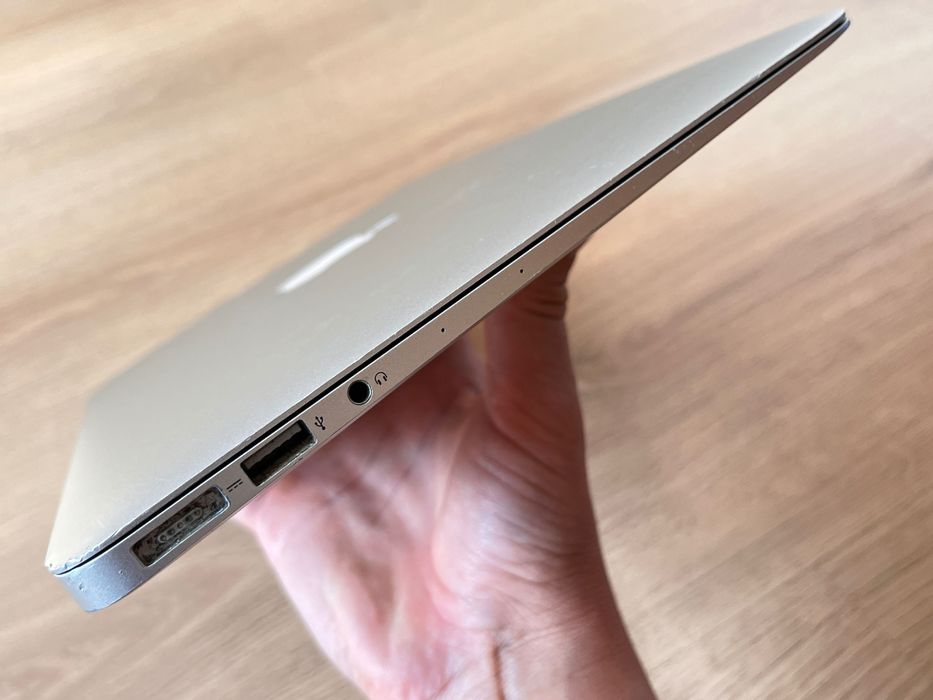  MacBook Air 11” A1465 (2015) • i5 • 4GB RAM • 120GB SSD + зарядне #11