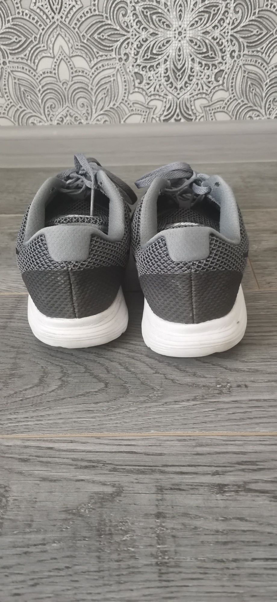 nike evolution 3 41 26 500 Olx