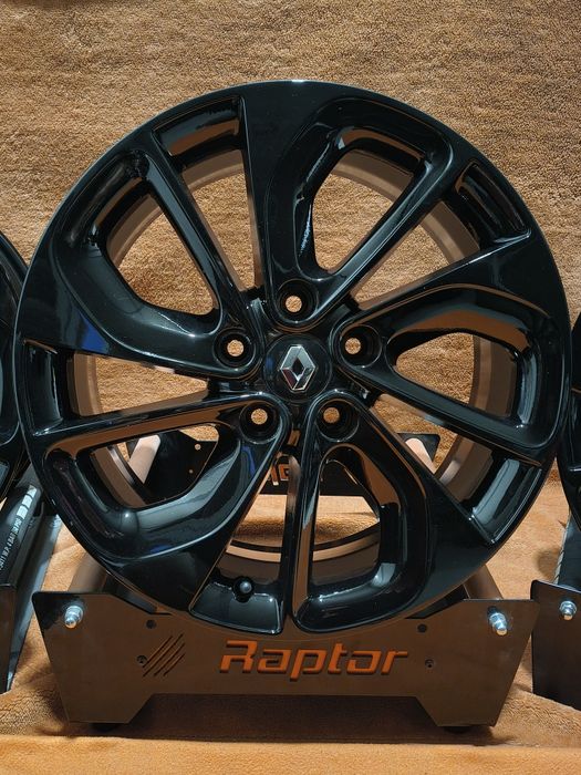 Felgi aluminiowe 17 '5x114,3 Renault Oe -czarny połysk -