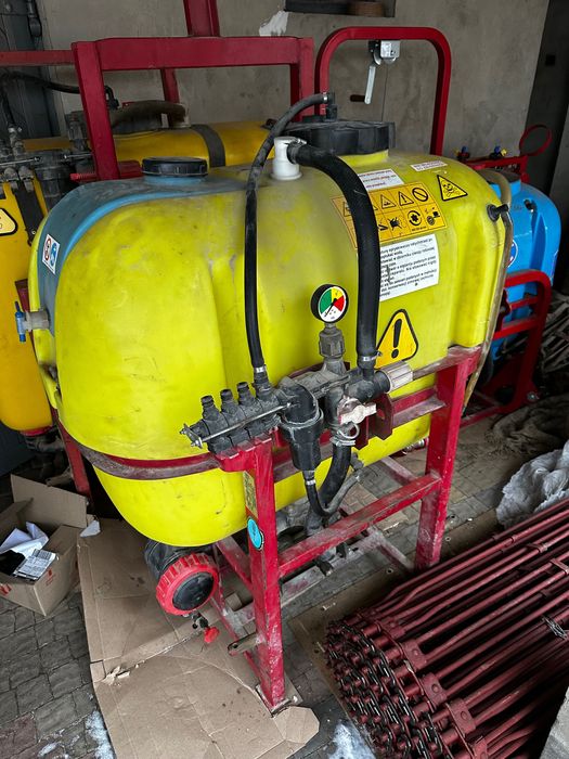 Обприскувач на 300л. Польський( оригінальний)