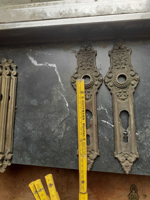 Szyldy do drzwi -mosiężne stare