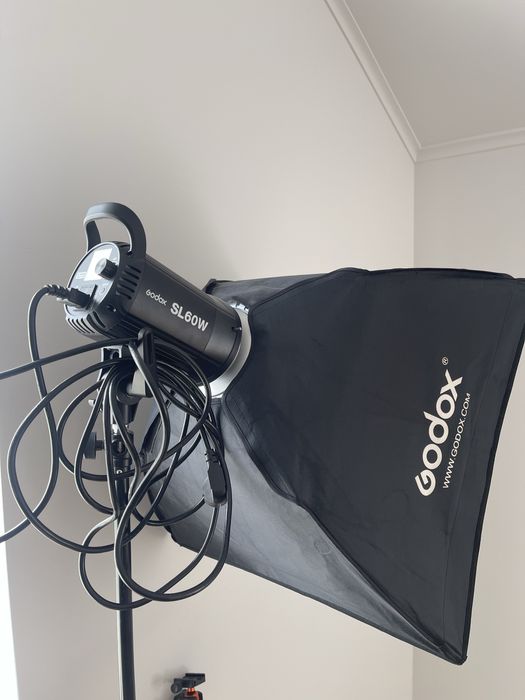 Luz godox SL60w 5600k (daylight)