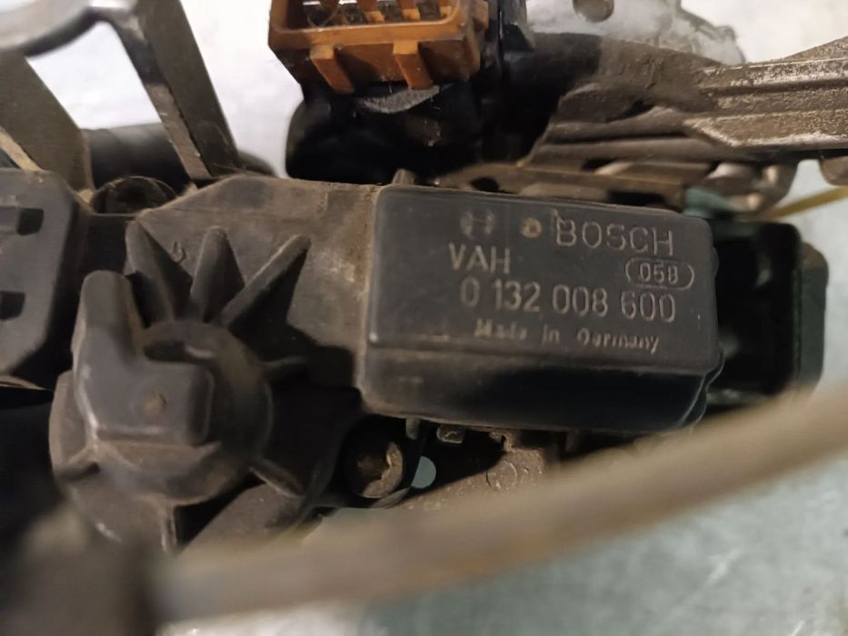 CORPO DE INJECÇÃO / INJEÇÃO VOLKSWAGEN GOLF III / SEAT IBIZA 1.4i
