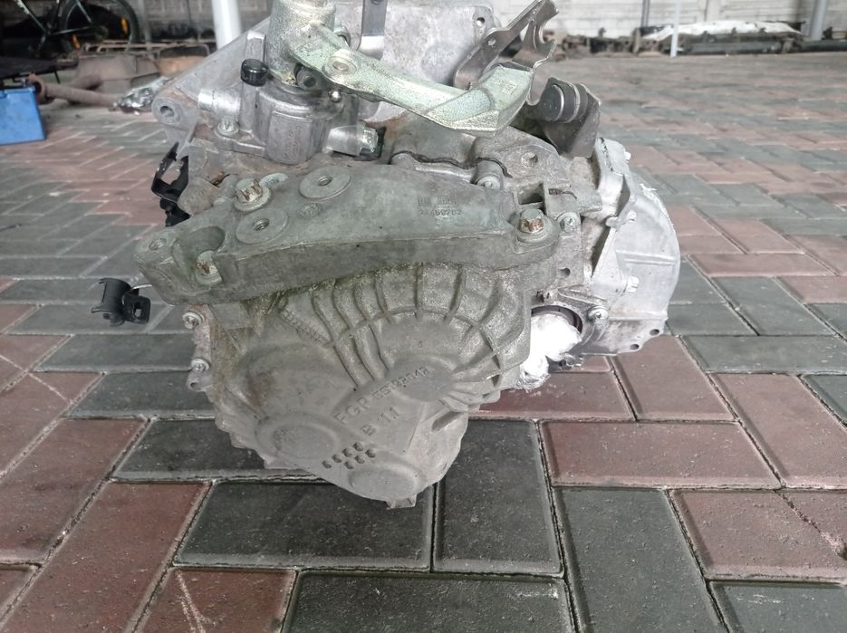 Коробка передач 1.9 6-ст. механическая Opel Astra h Zafira B КПП МКПП