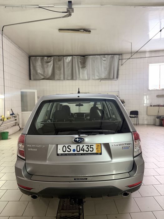 Subaru Forester 2011 Год  под растаможку