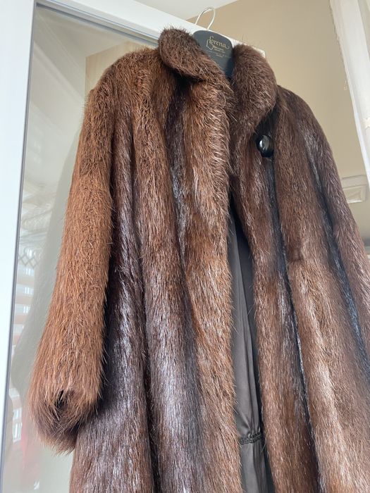 Натуральна шуба (нутрія) італійського виробництва