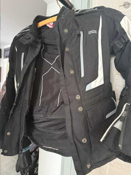 IXS Czarny komplet damski w rozmiarze DS przeciwdeszczowy