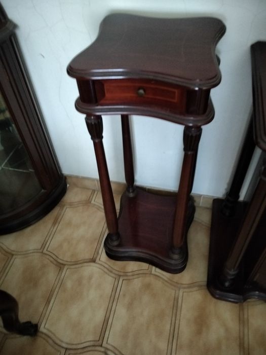 Vendo vários móveis