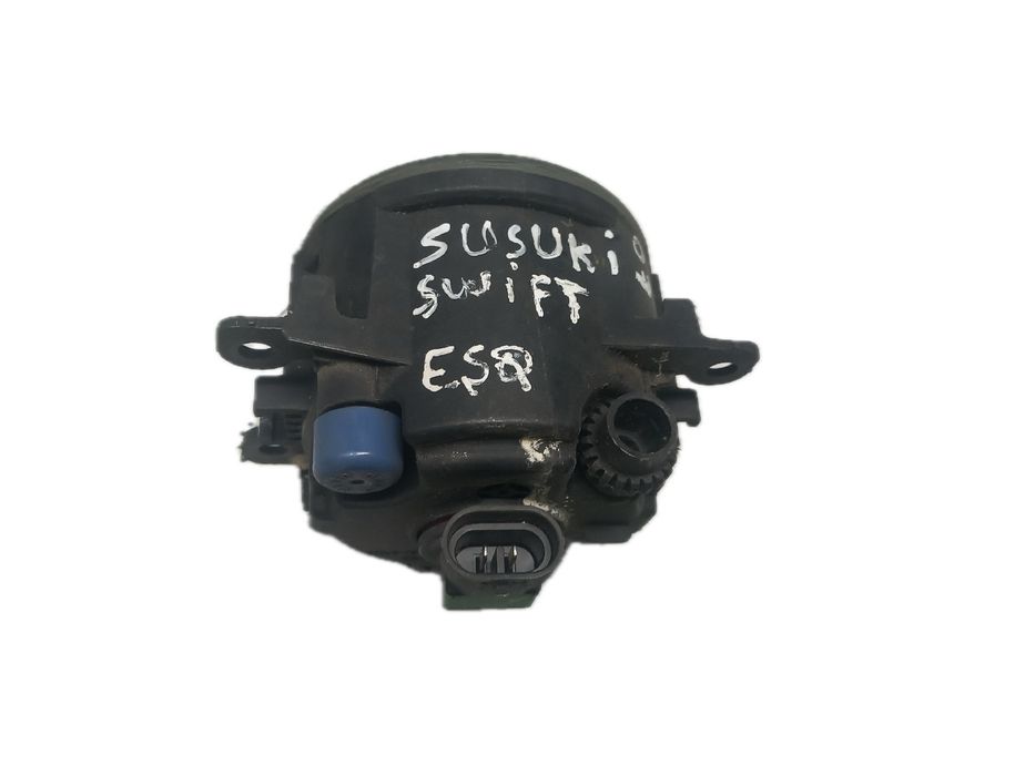Farol nevoeiro frente esquerdo SUZUKI Swift III (MZ, EZ)