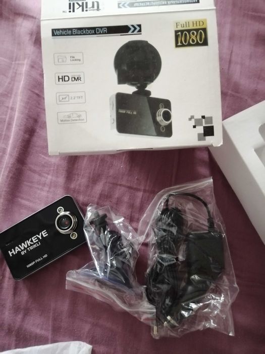 Видеорегистратор новый порвана коробка