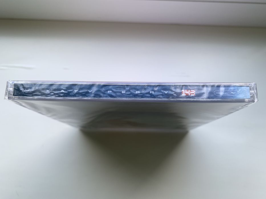 Katy Perry 143 автограф signed CD диск альбом Кеті Пері autographed