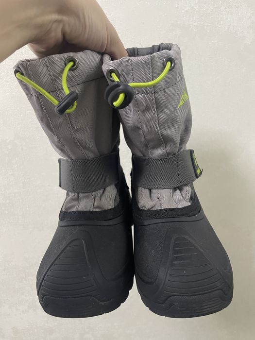 Зимові черевики kamik 16,5 см