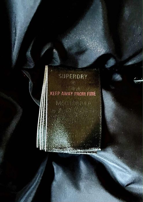 Kurtka puchowa Superdry jak nowa. Dostawa gratis