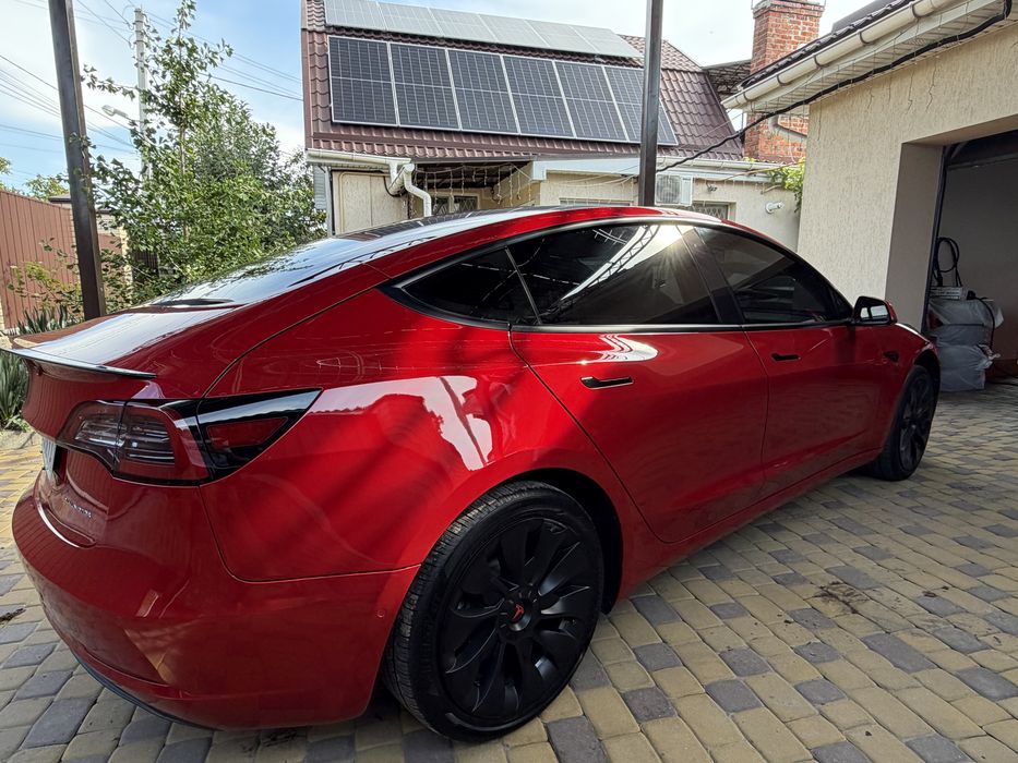 Tesla Model 3 2022