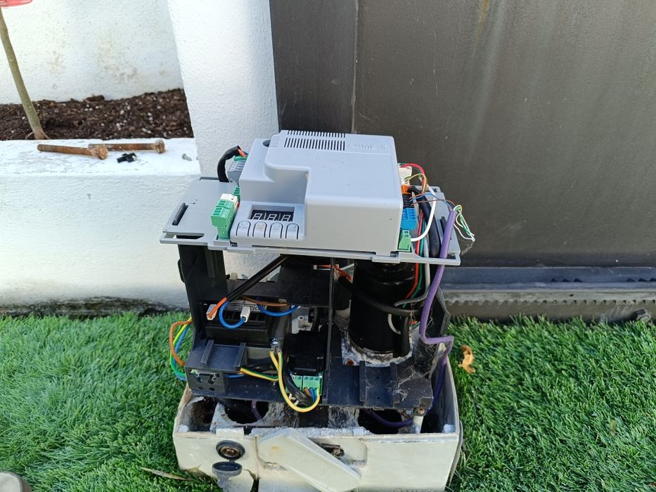 Motor de portão Linear CAME - Pecas