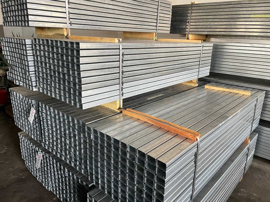 słupki ogrodzeniowe ocynkowane 60x40x1,5