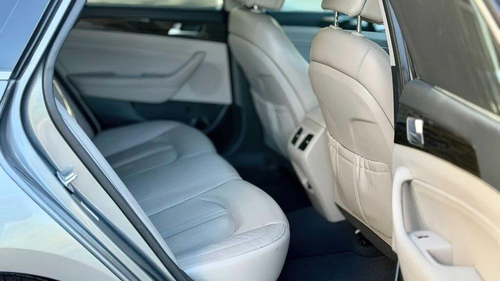 Hyundai Sonata Limited      2017