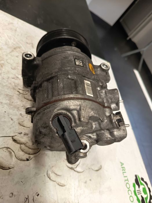 Compressor AC VW Golf VII Ref: 5Q0816803