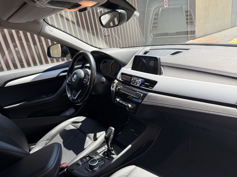BMW X2 sdrive cinza escuro