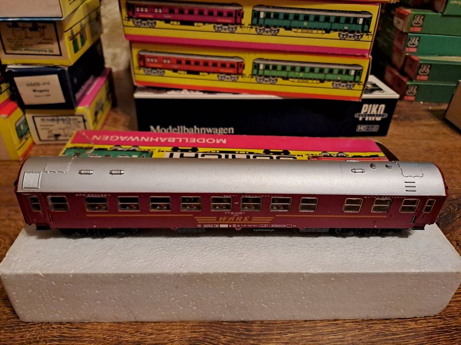 Wagon typu Pulllaman WARS PIKO