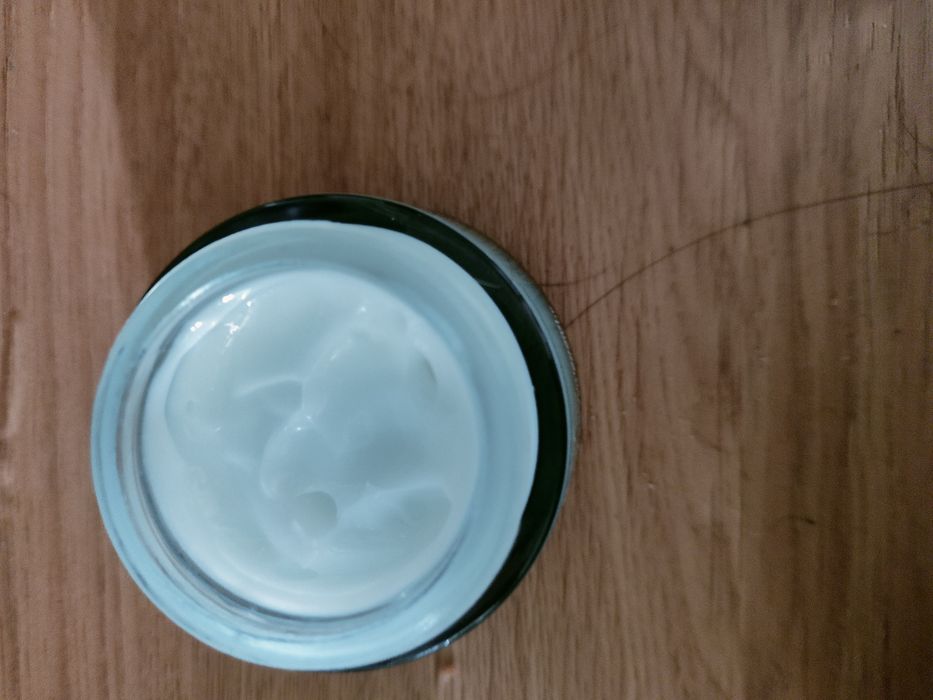 Dwa kremy Vichy nowe