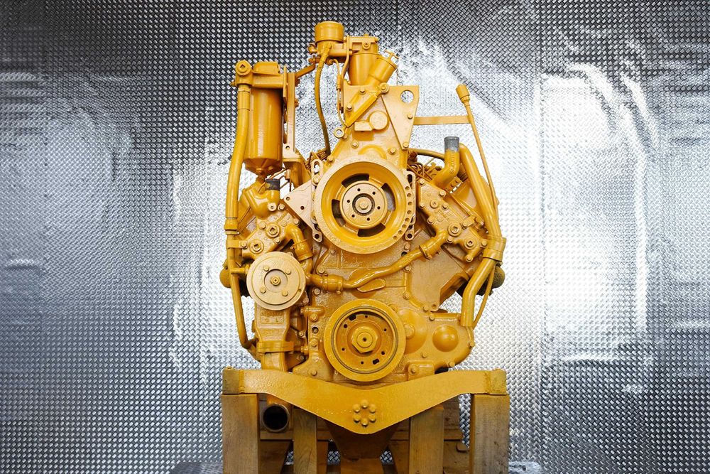 Silniki spalinowe do maszyn budowlanych - Harvester DVT-573 HSW V8